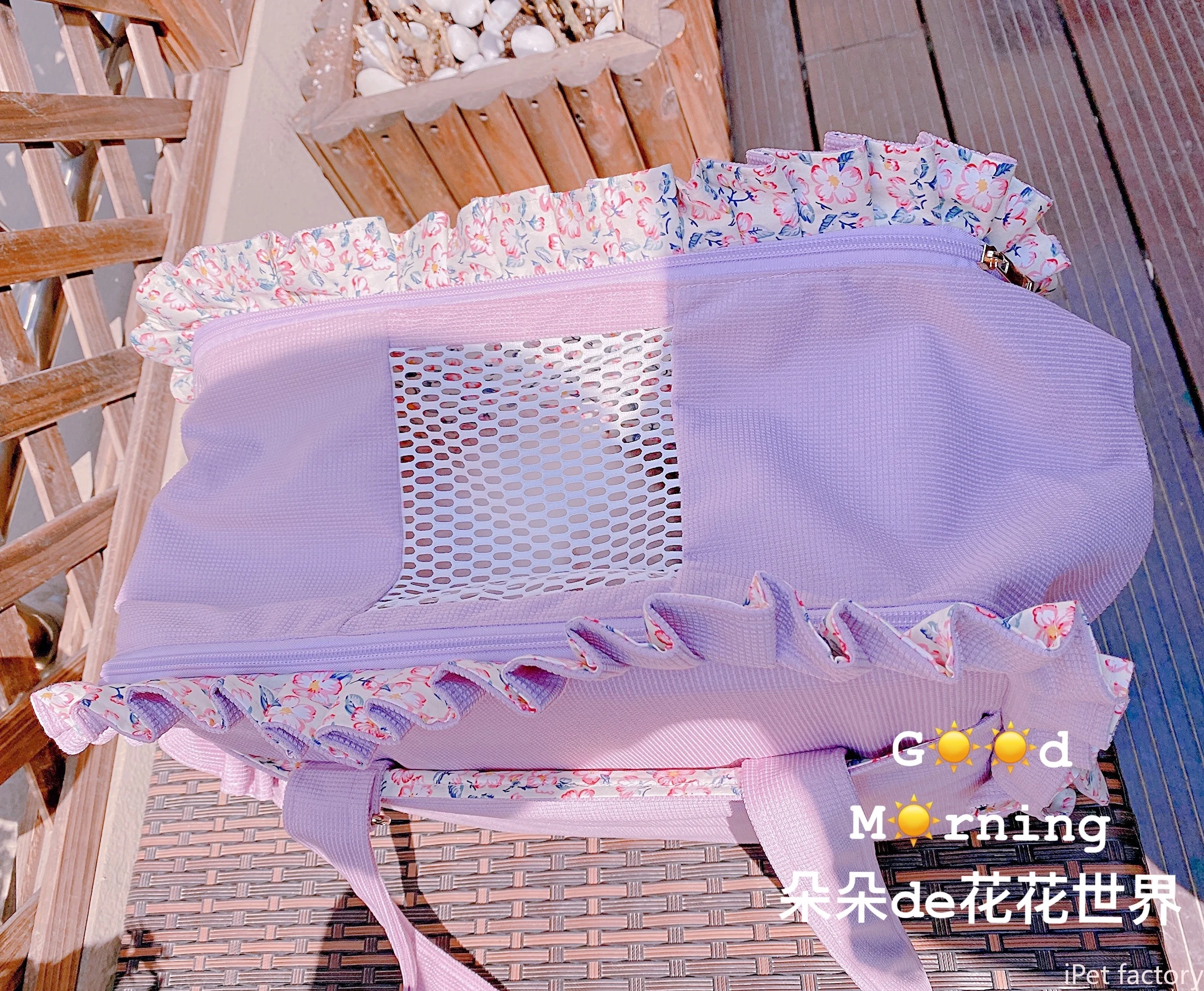 Fashion spring summer Carrier for pet cat dog handbag Teacup Teddy York Warm Travel Bag four seasons travel bag Dog accessories