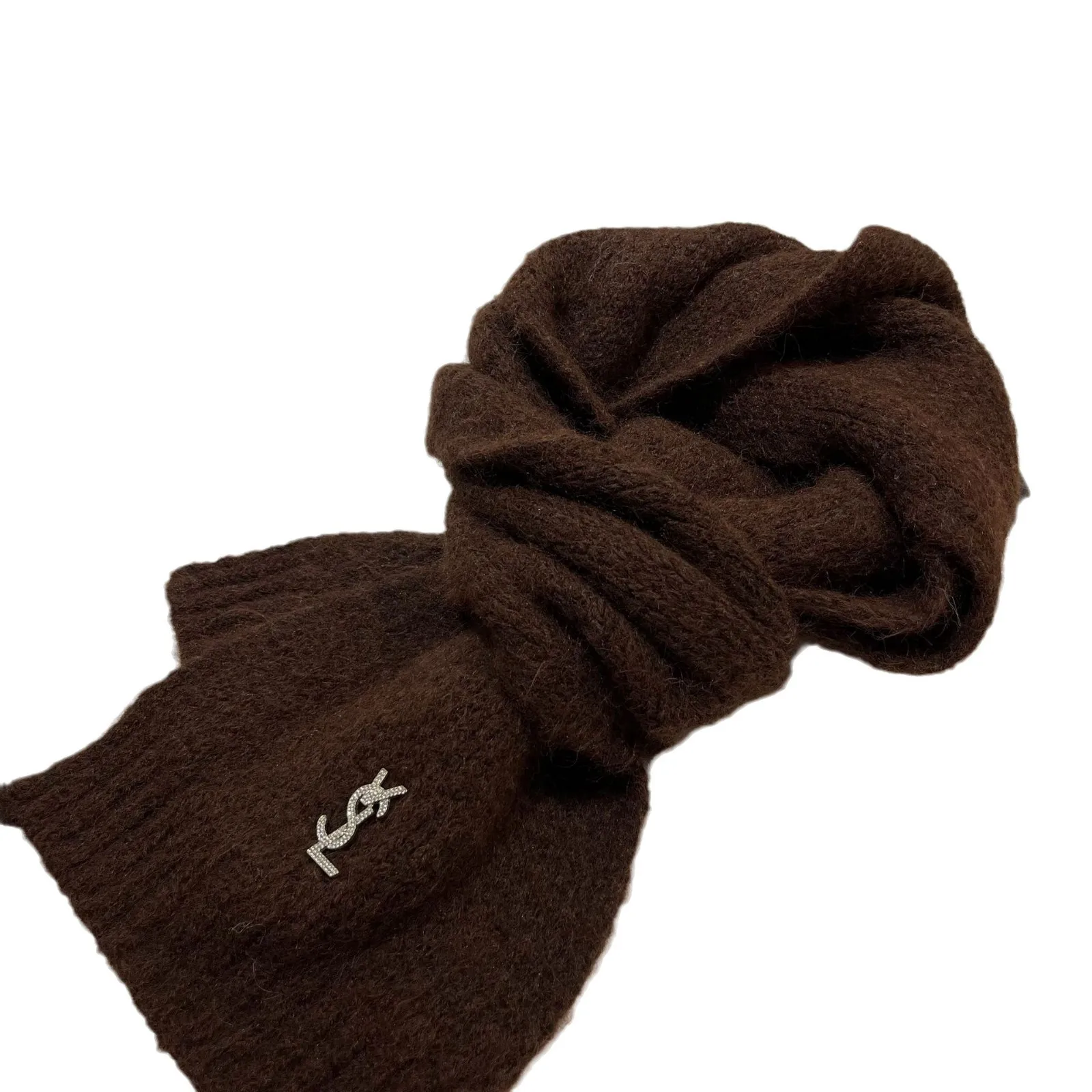 وشاح صوف الألبكة الجديد لعام 2025 للنساء - لفافة شتوية محبوكة ناعمة طويلة جدًا، وشاح مريح لإخفاء الوجه، شال سميك منقوش عصري