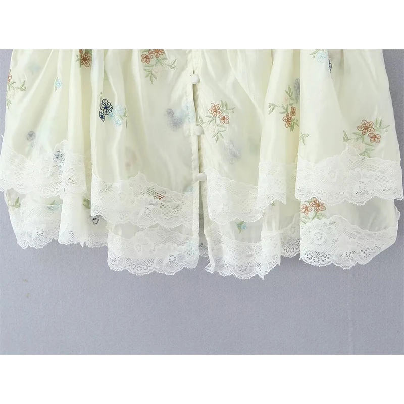 YENKYE Camicetta estiva sexy con ricamo floreale per ragazza dolce, finiture in pizzo, collo quadrato, manica corta, top corto per le vacanze