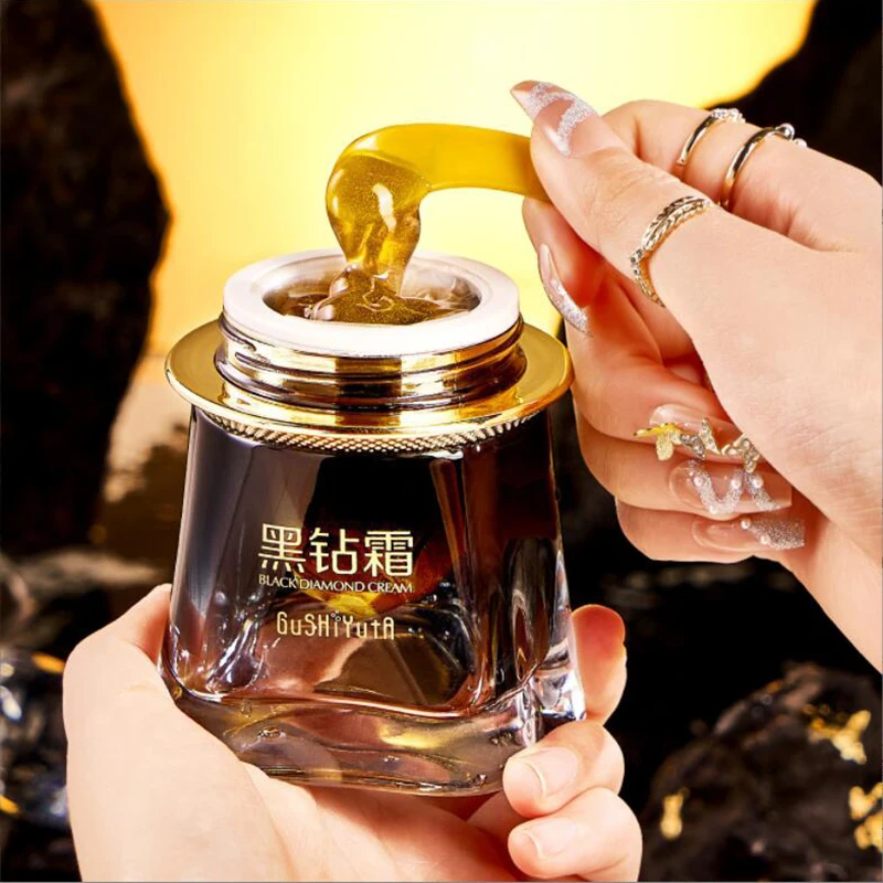 50g Seaweed Gold Foil Face Cream Moisturizing Firming Skin Oil Control Firming Day Cream For Face Skin Looks Visibly Younger