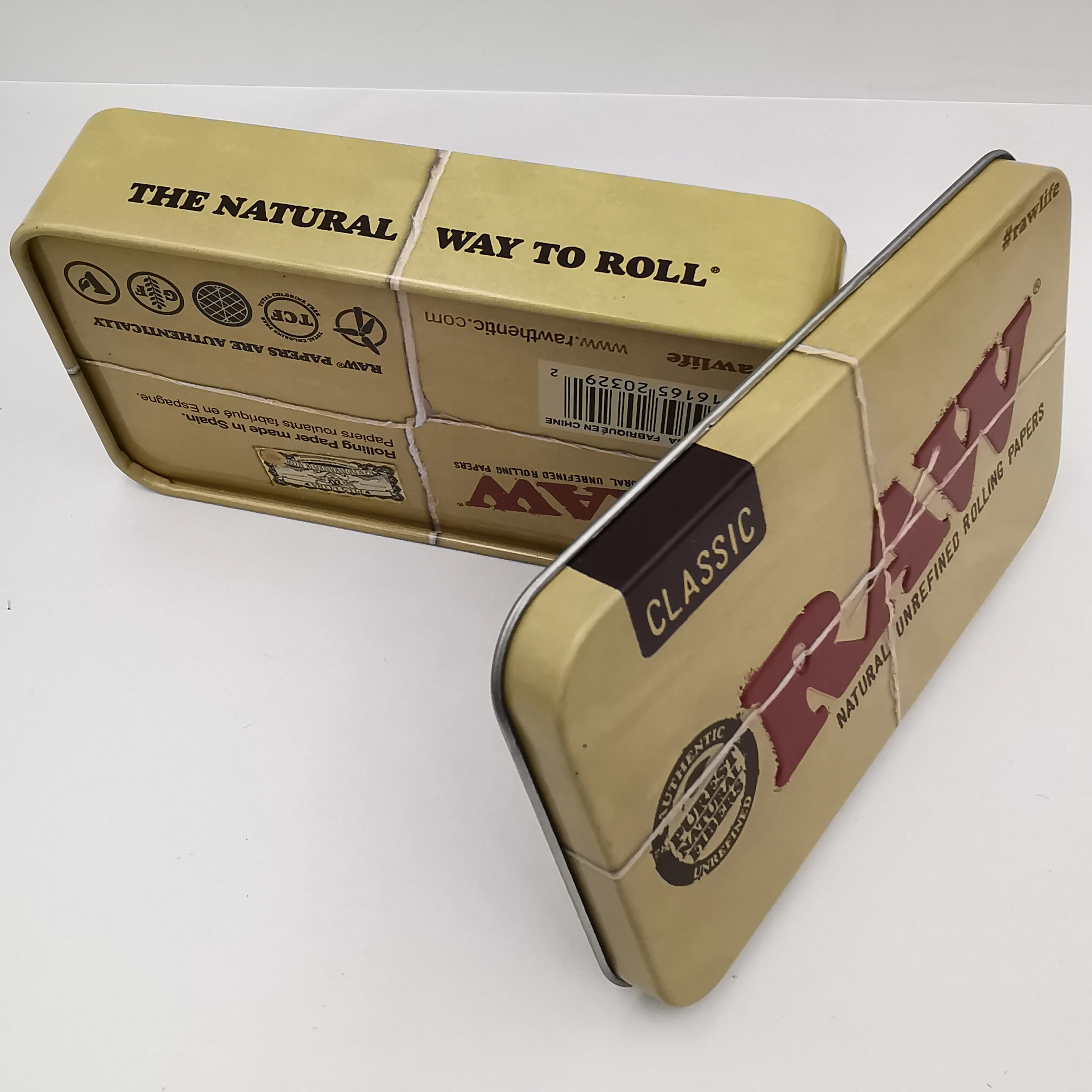Tinplate Metal Storage Box Humidor Rolling Paper Box Smoking Cases Tin Box Pepper Cigarette Organizer