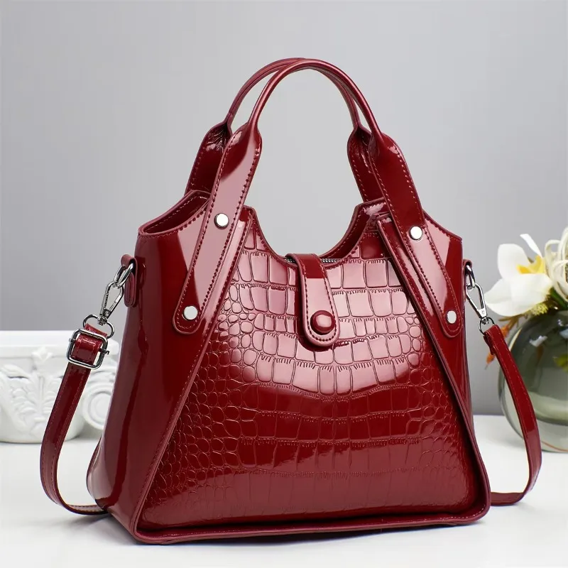 

2025 hot selling large capacity fashionable single shoulder crossbody bags handbag, trendy women's bag, middle-aged mother's bag