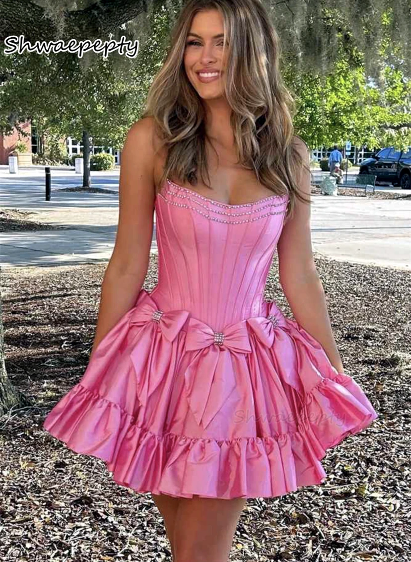 

Pink Short Prom Dresses With Bow Peplum Beaded Sweetheart Coset A-Line Mini Homecoming Dress Customized Cocktail Party Gown