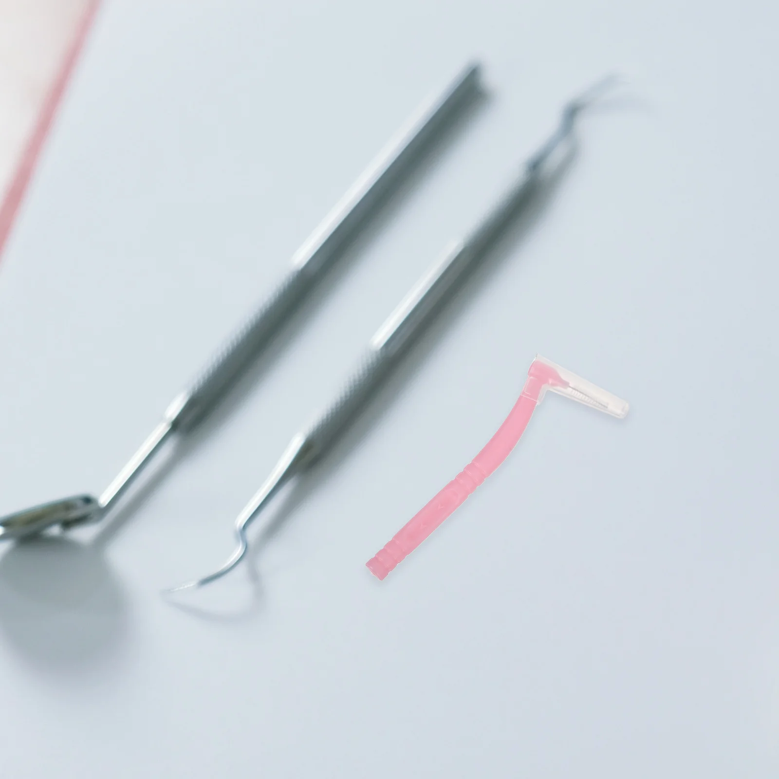 

30pcs Interdental Brushes Mini Toothbrush Narrow L-Shaped Soft Silicone Dental Picks For Braces Retainer Cleaning Plaque Removal