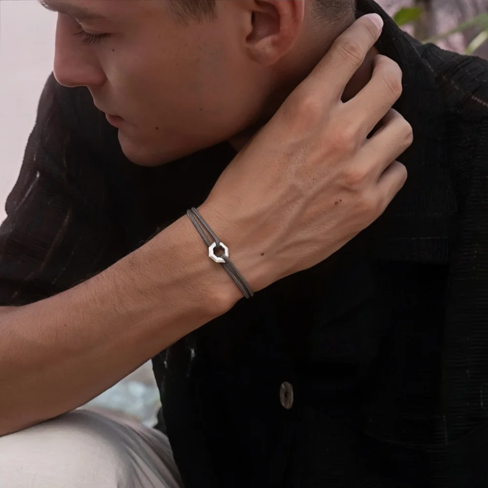 Einfaches Herren-Armband aus geflochtenem Seil, verstellbar, Retro-Stil, unregelmäßiges achteckiges Legierungsarmband, modischer Schmuck, trendige Accessoires – Detail 1