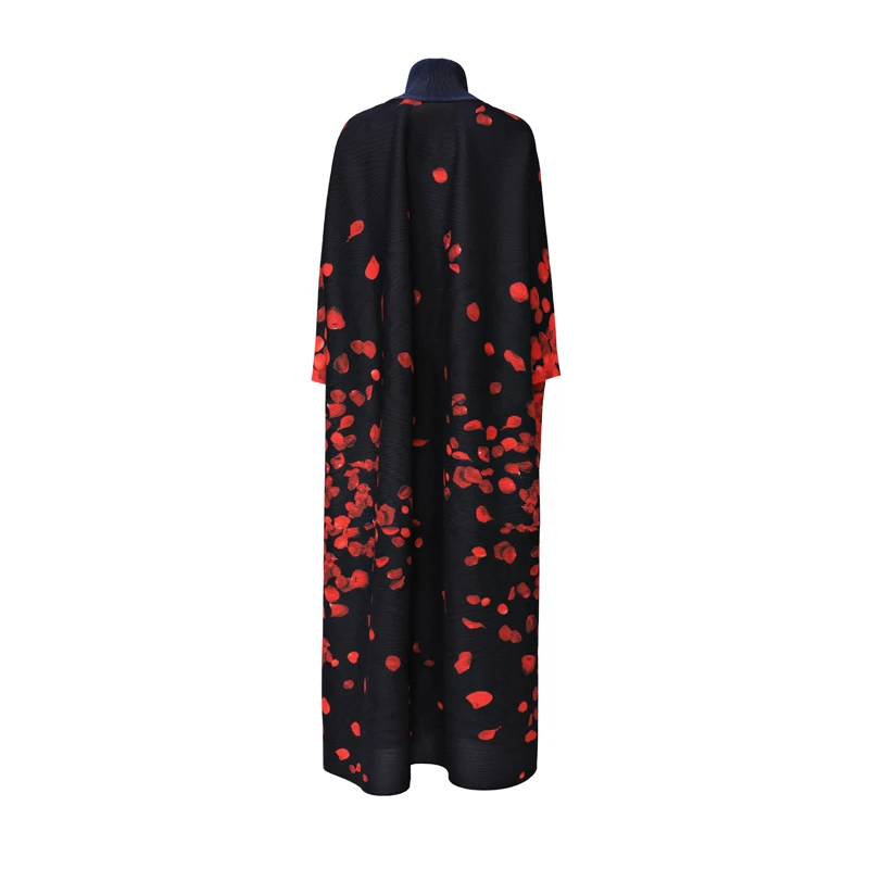Luxury Women Robe Vintage Print Original Design Lapel Cardigan Tie Loose Large Size Female Trench Coat 2025 New