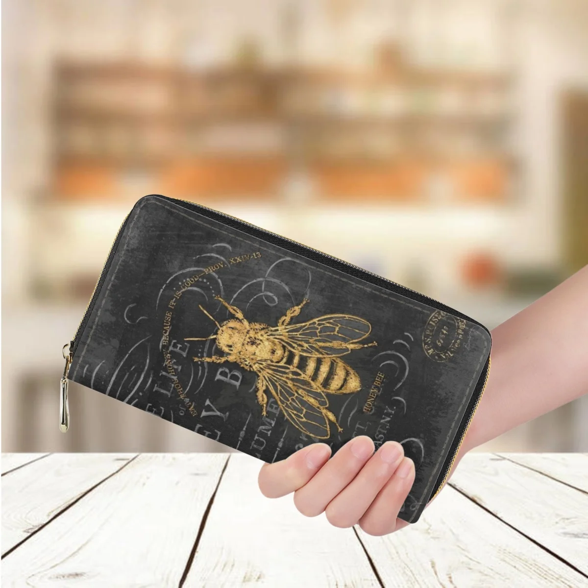 

Vintage Bee Printed Purse for Women Fashion New Leather Long Money Bag Casual Shopping Ladies Business Bank Card Holder Wallet