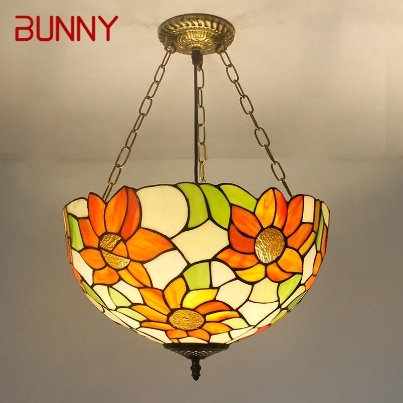 

Подвесной светильник BUNNY Tiffany, светодиодный ретро-креативный светильник для гостиной, ресторана, спальни, виллы, коридора отеля, цветная стеклянная люстра