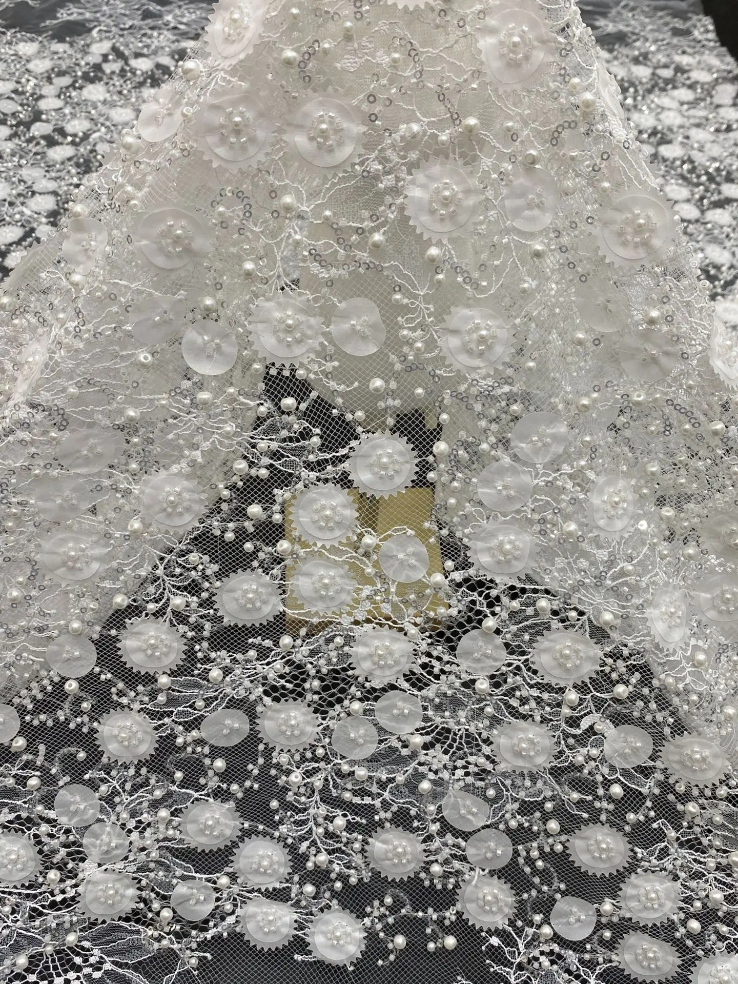 

New laser pearl tube sequin embroidered tulle lace fabric for wedding dresses evening gowns women's dresses sewing fabric