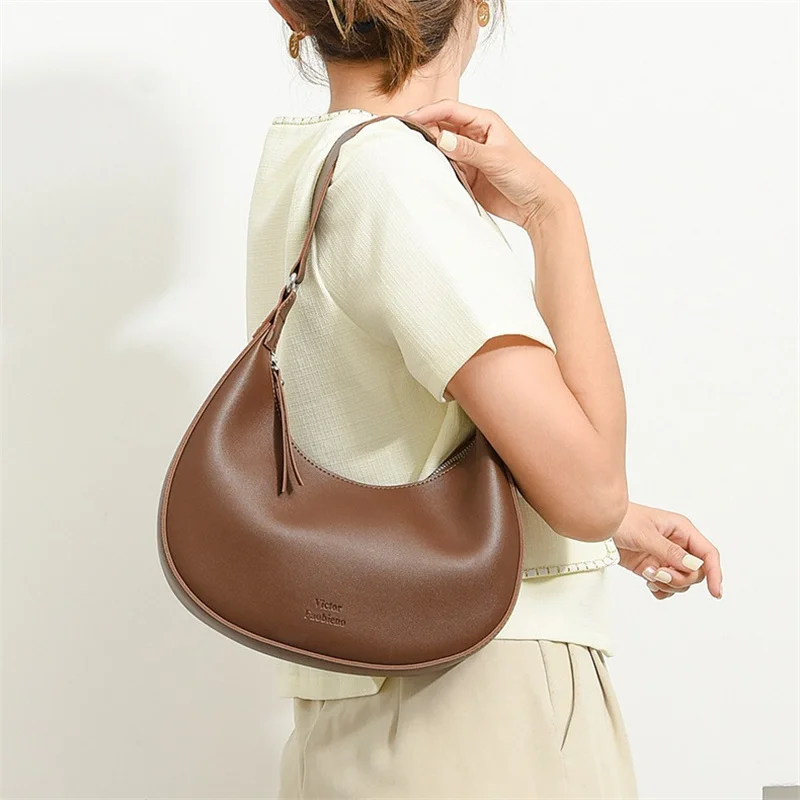 Senior Quality Underarm Bag Half Moon Bag Niche Design Bag Popular Summer Crescent Bag Handbag Female