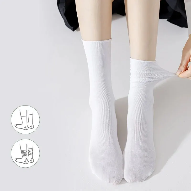 10 Pairs Thin Ice Silk Women\'s Long Tube Socks Summer Cool Mid Calf Socks Black and White Ice Ice Socks Pile Pile Ladies\' Socks