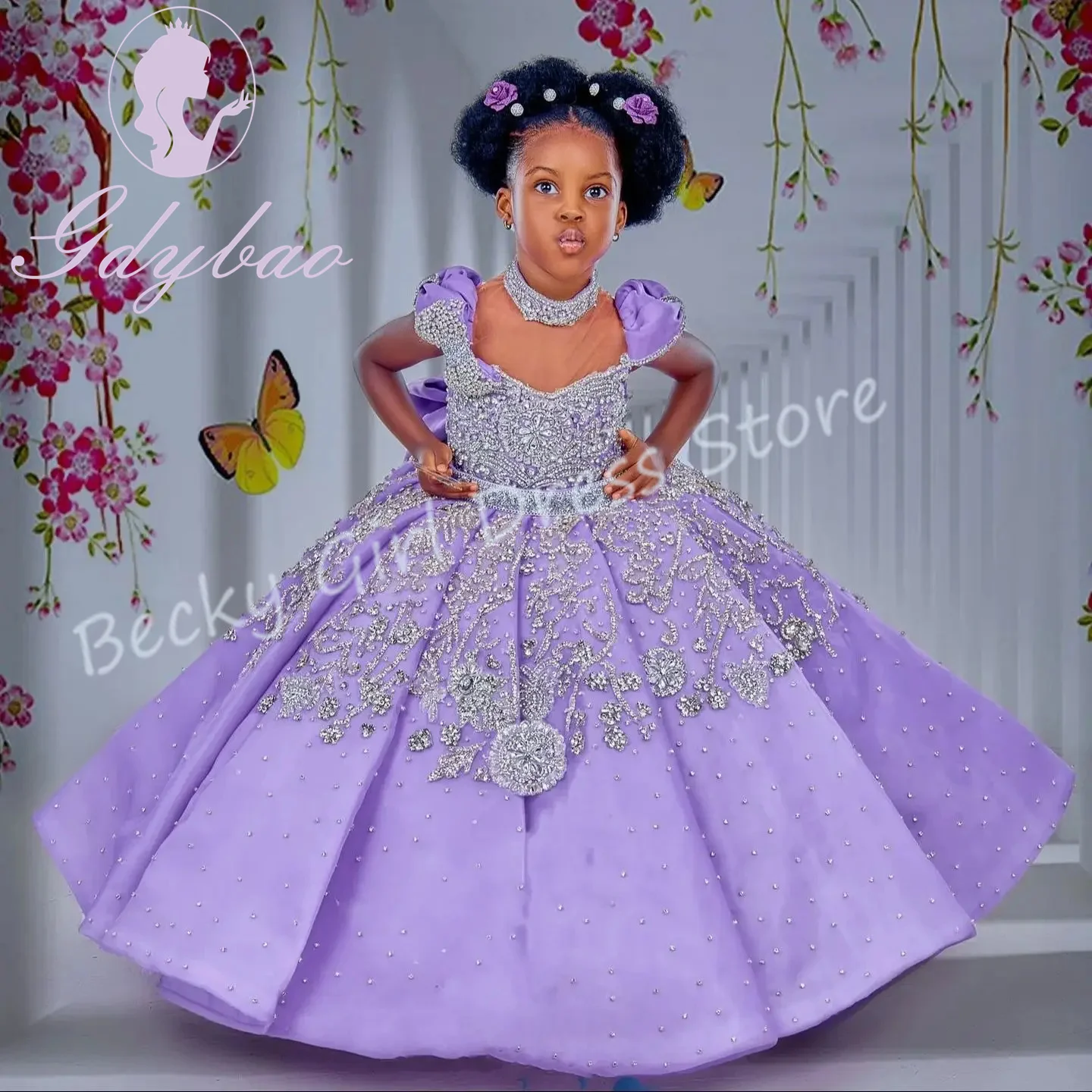 

Customized Lavender Flower Girl Dresses For Wedding Satin Crystal Floor Length Gorgeous Kids Birthday Party Graduation Prom Gown