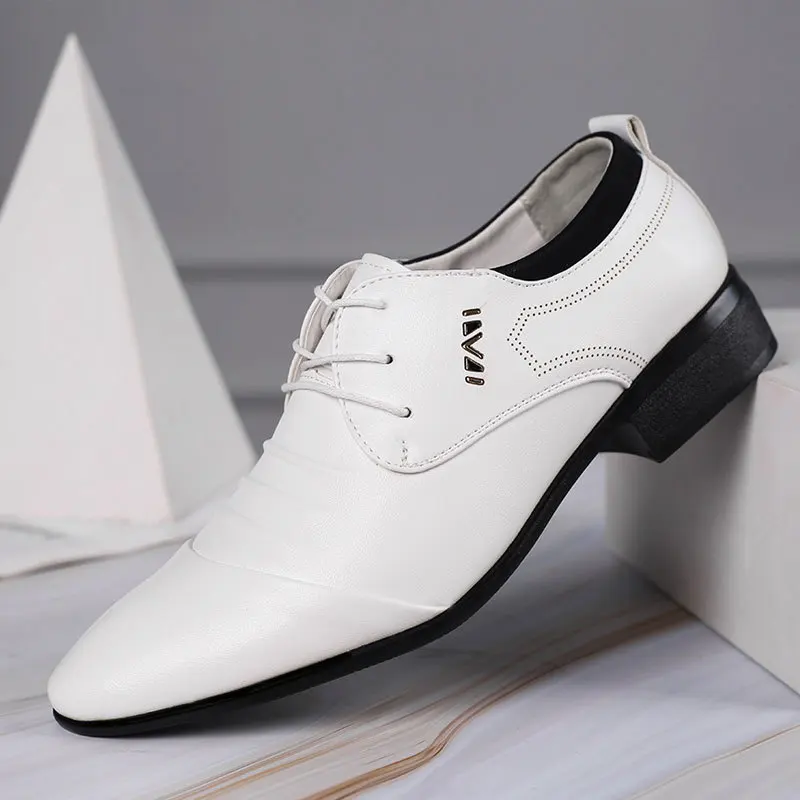 Klassische Herrenschuhe mit Schnürung, Weiße Lederschuhe für Herren in Übergrößen, Spitze Business-Casual Herrenschuhe für Hochzeiten
