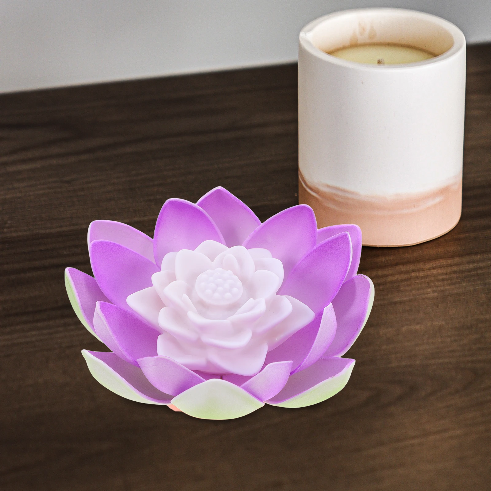 

Led Lotus Lantern Lifelike Artificial Flower Lights For Pool Water Feature Decor Festival Wedding Party Outdoor