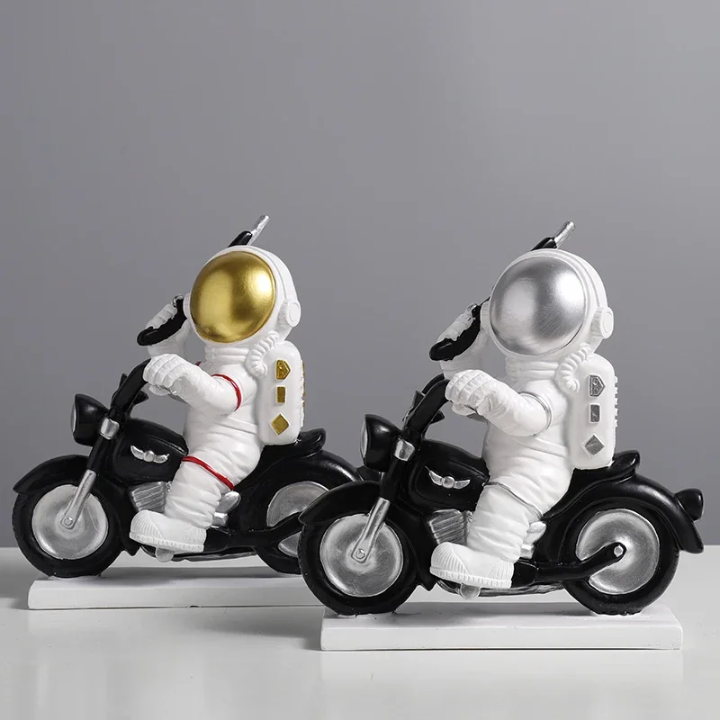 

Resin Astronaut Decorative Ornaments StatueCrafts Home Decoration Accessories Phone Holder Sculpture Decor Furnishings Figurines