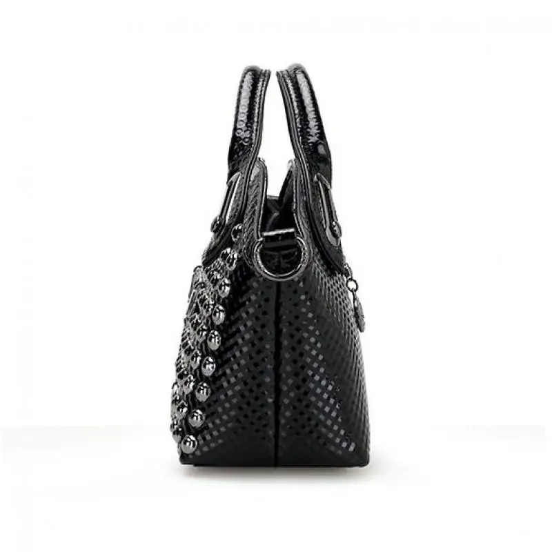 Europe And The United States Fashion Diamond-encrusted Shell Handbag Personalized Metal Heavy Rivets Shoulder Crossbody Bag Tide