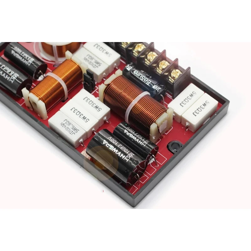 

1Pcs 3 Way Car Audio Treble + Midrange + Bass 3 Units Crossover Speaker Frequency Divider Crossover Filters 120W-150W