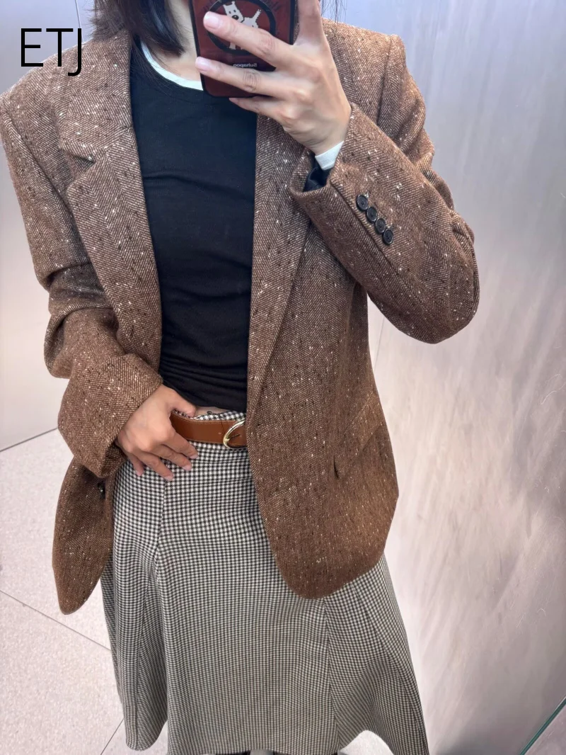 

ETJ 2025: женская зимняя коллекция Maillard, цветной повседневный пиджак с двумя пуговицами и узором «елочка»