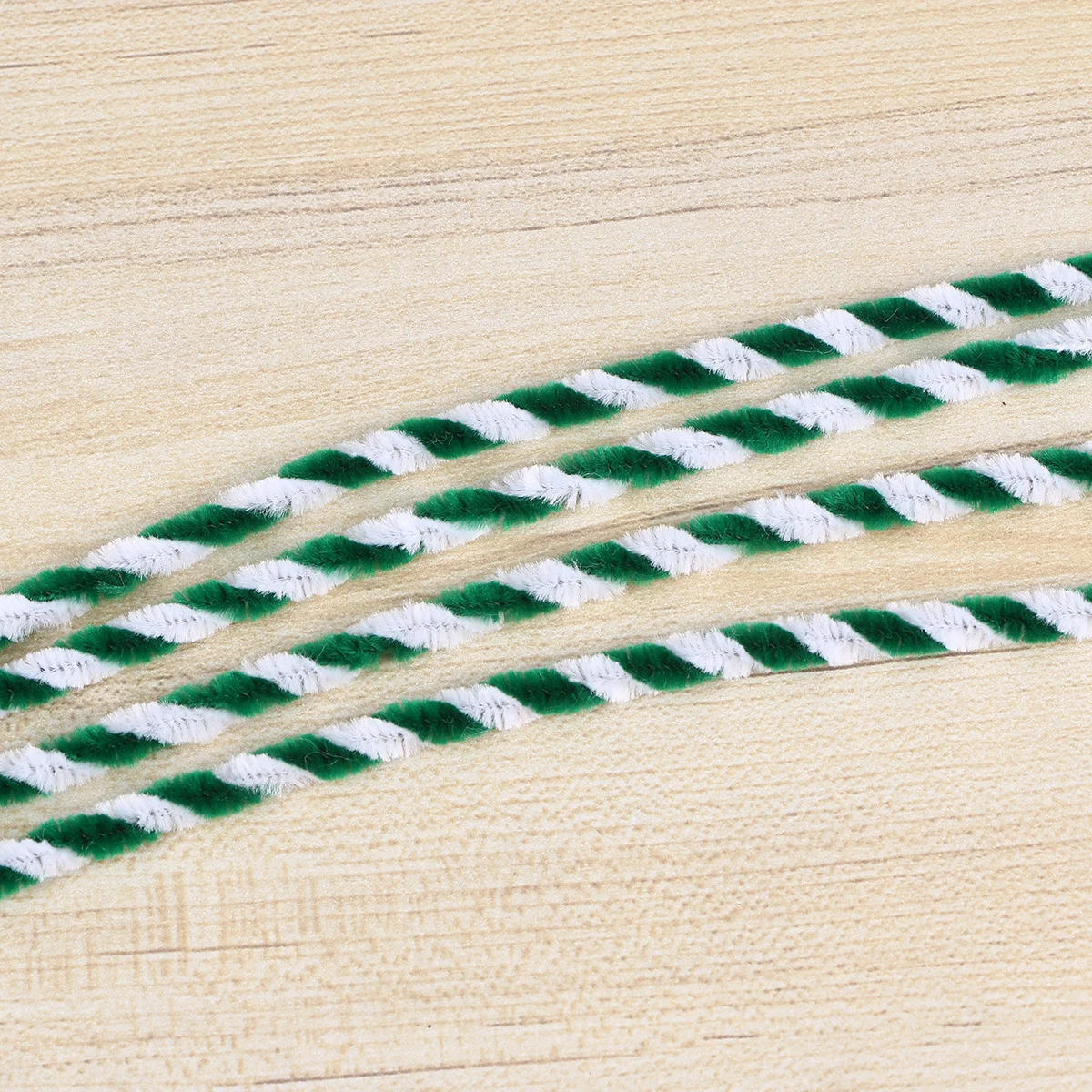 50Pcs Two-Color Craft Chenille Stems Dark Green White Twistable Flexible Bendable Kids Pipe Cleaners Early Education DIY