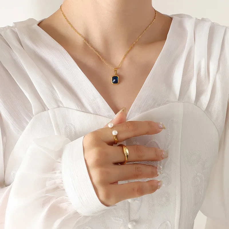 Halskette mit quadratischem Wasserform-Anhänger aus Edelstahl 316, Damenmode, schwarze Acrylkette im Multi-Stil, besonderer Produktschmuck – Detail 13