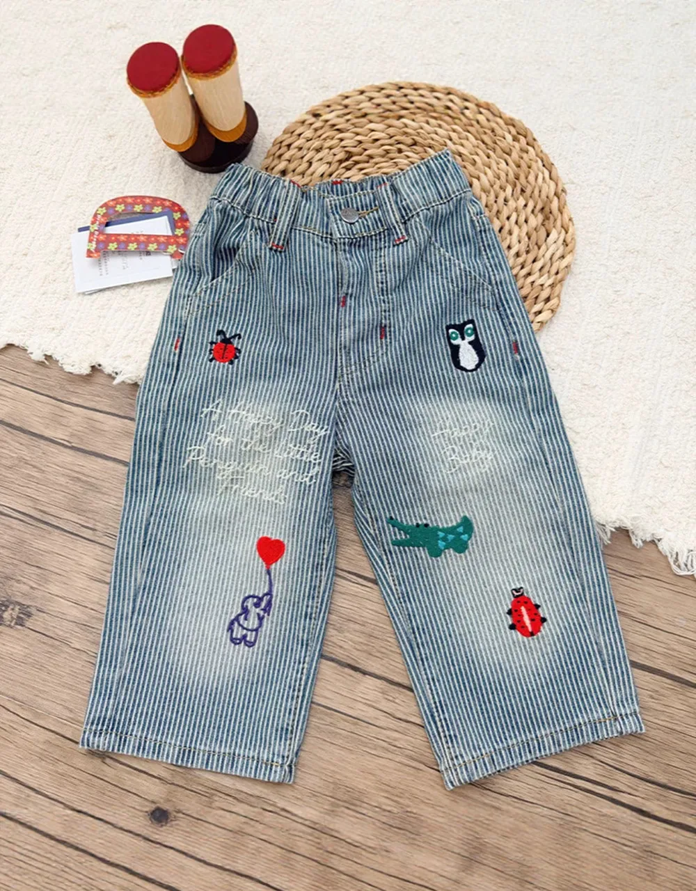 Autumn New Arrivals Cartoon embroidered sweet and cute jeans boys and girls Retro jeans Striped pattern straight leg jeans