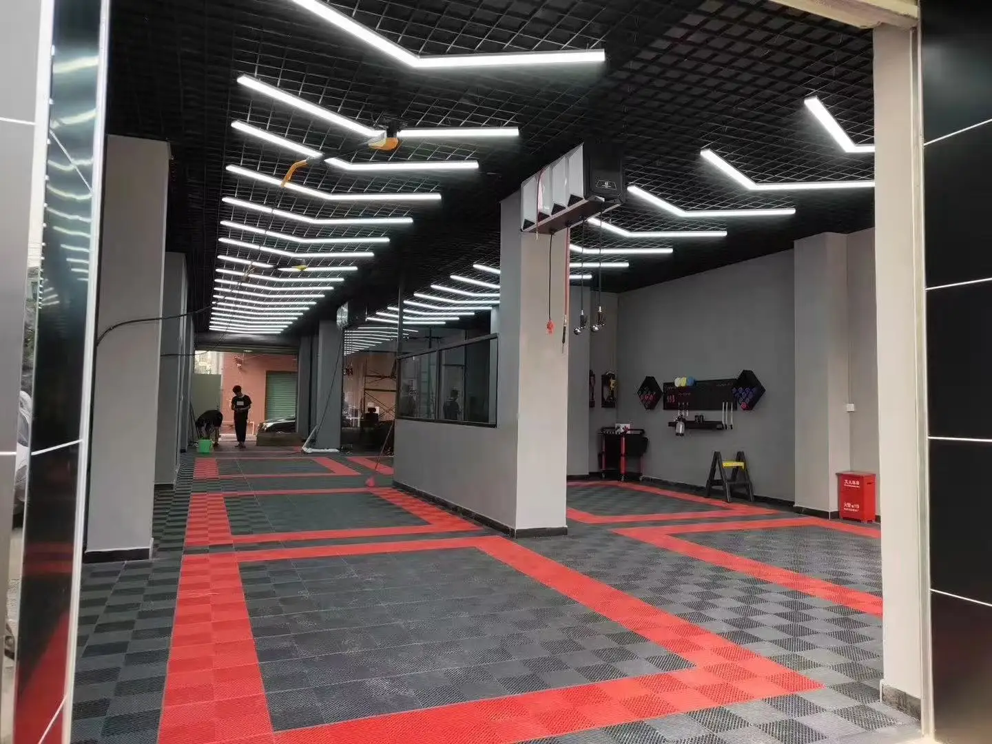 Durable Interlockin…