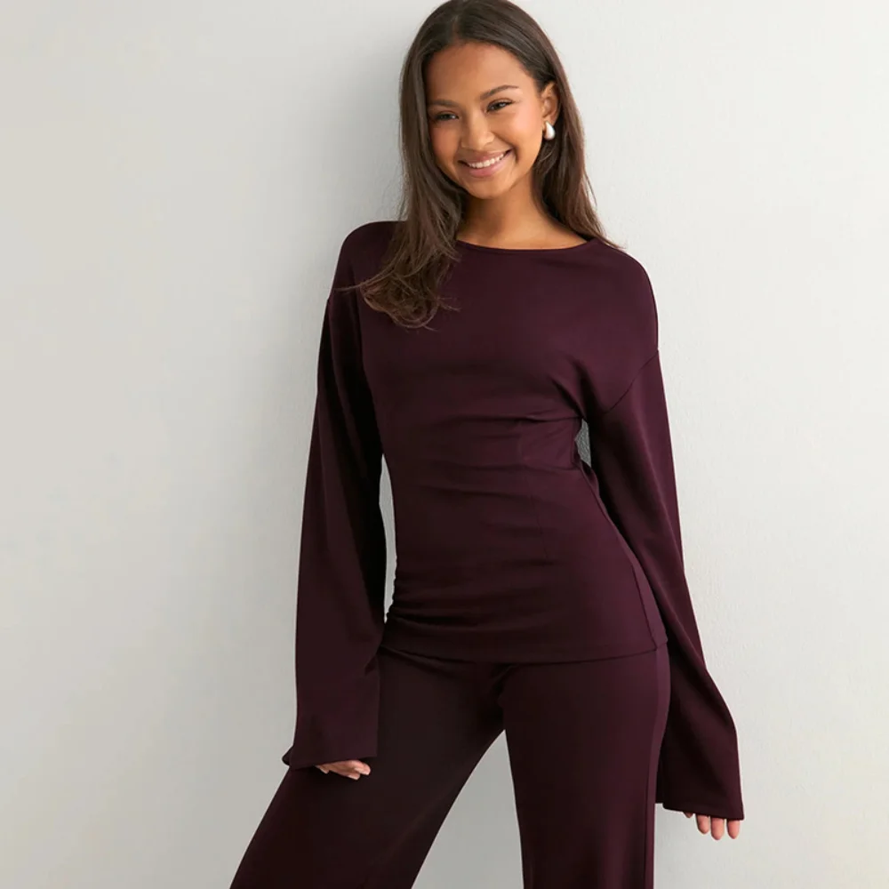 

Женская узкая футболка с длинным рукавом и круглым вырезом, однотонный укороченный топ, повседневная уличная одежда Y2K, модный пуловер, осенний наряд