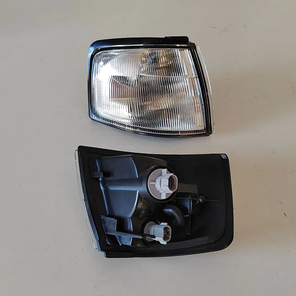 

Пара угловых фонарей для Mazda Demio DW3W 1996-1999 18557-1012B D2015-1060B 0414131A, указатель поворота