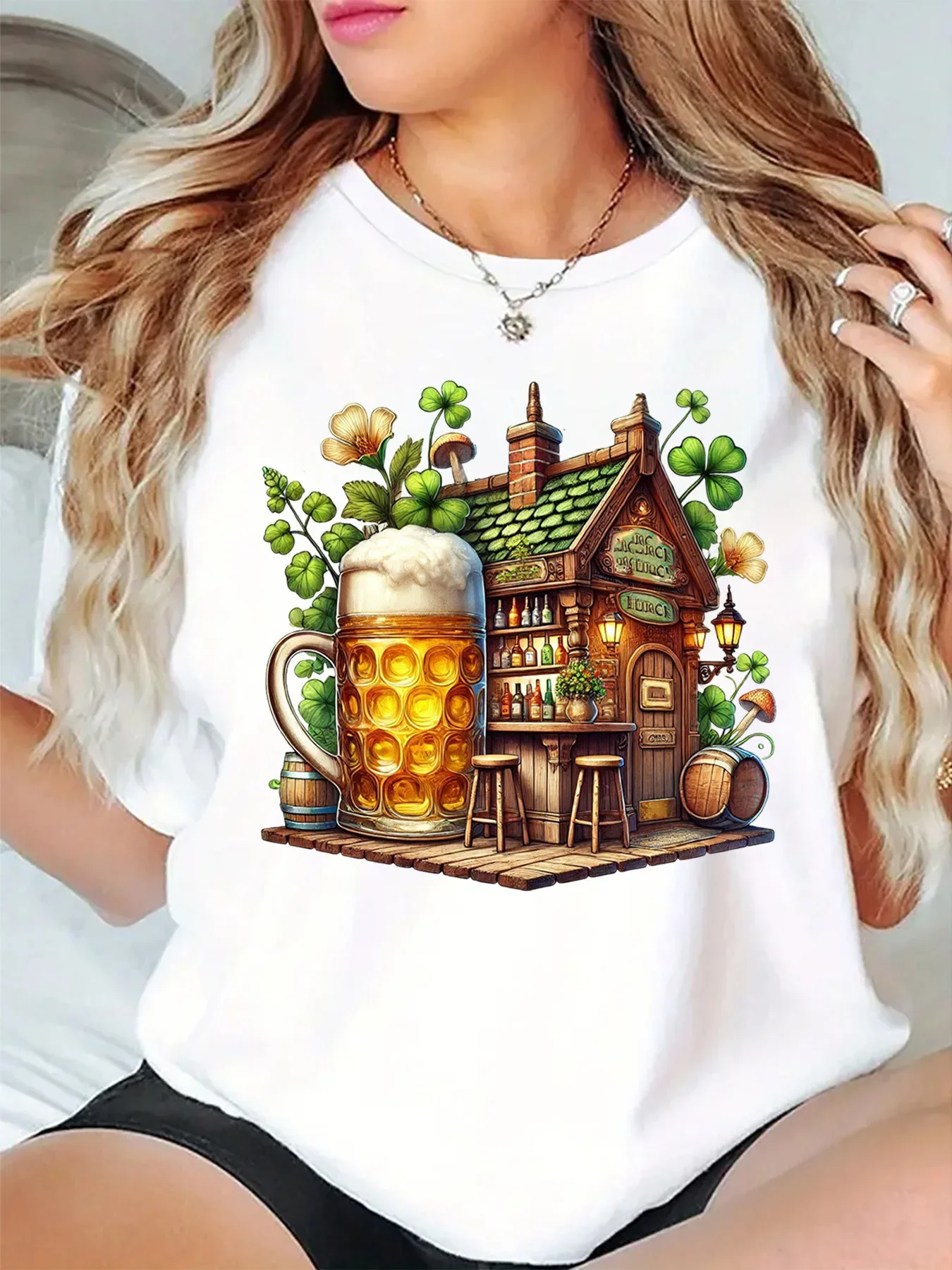 Cute Retro Pub House With Giant Beer Mug And Clover Art Print Graphic Ladies T Shirt Short Sleeve Crew Neck Casual Tee Tops