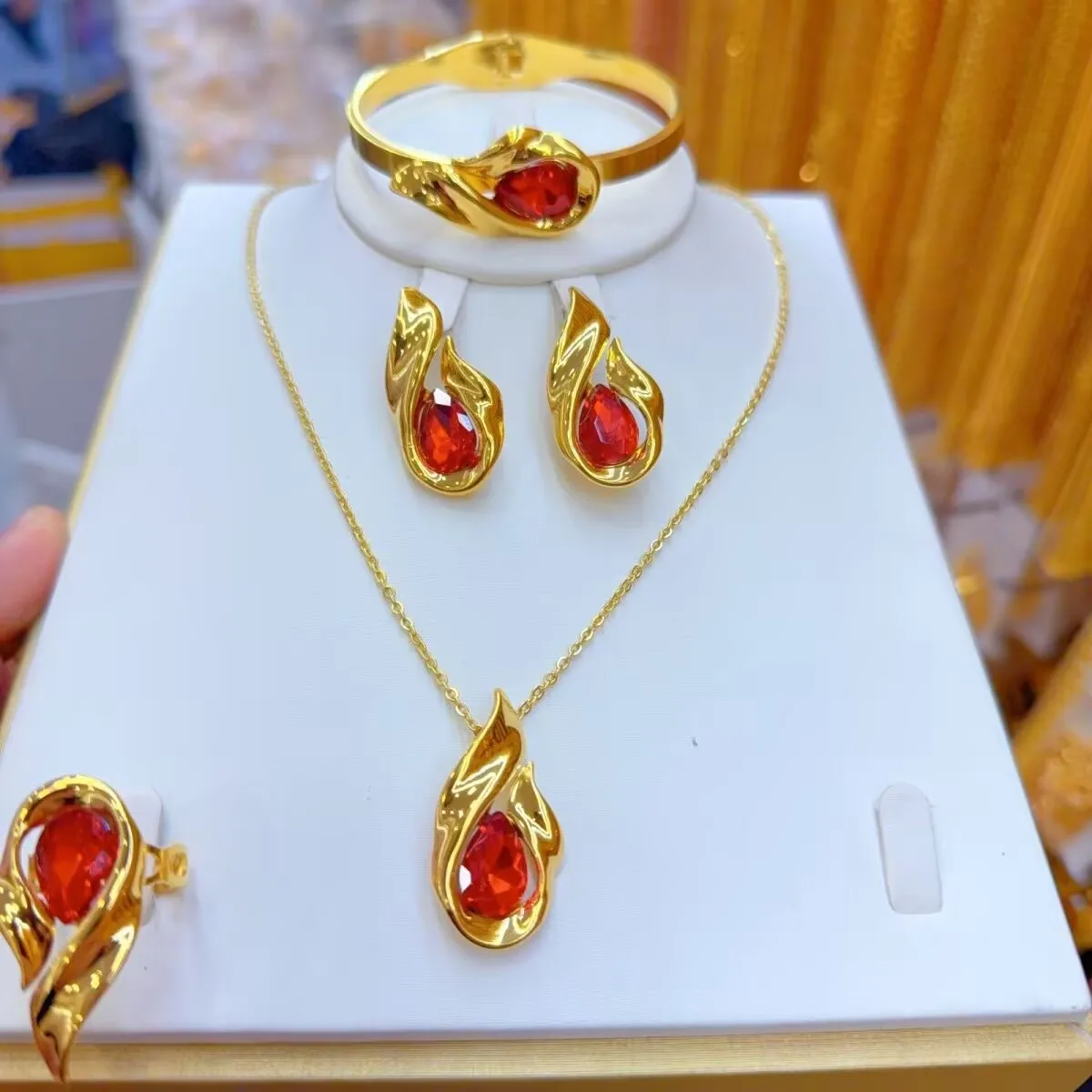 

New German French Titanium Steel Gold Plated Necklace Earrings Rings Bracelets Wedding Jewelry Set Gift for Lover YY10725