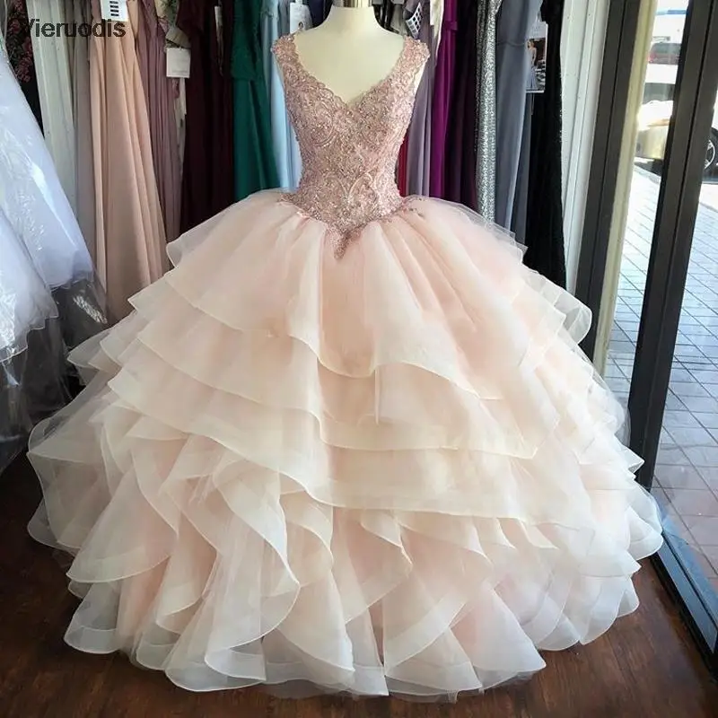 

Pink Quinceanera Dresses 15 Years Elegant Crystal Beading Ball Gown Plus Size Prom Gowns With Tiered Skirts vestidos de 15 años