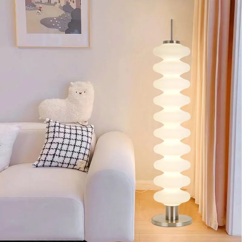 

Gourd lamp sofa next to living room bedroom floor lamp