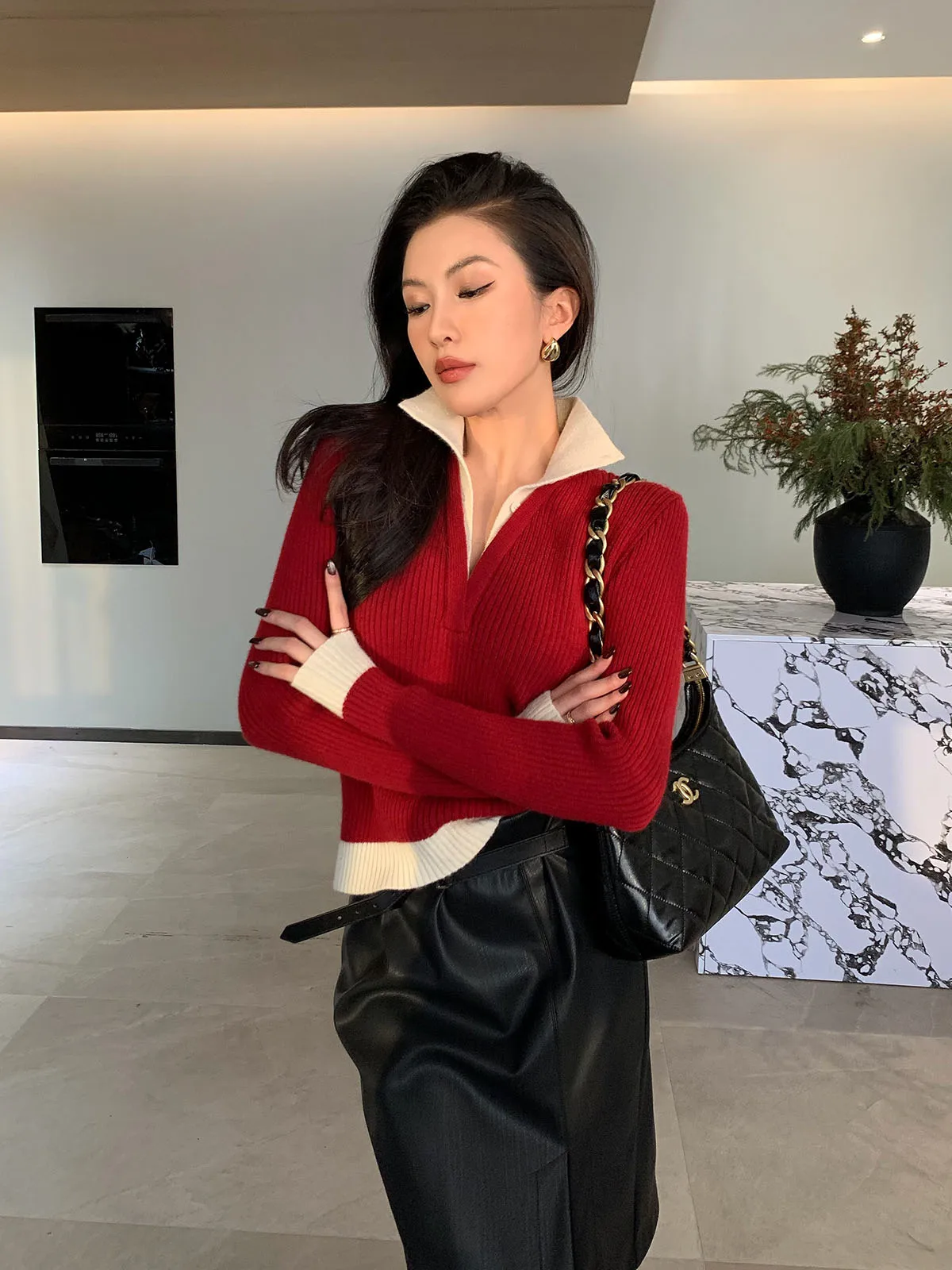 

Faionable Red Knitted Sweater Stand Collar Inner Wear Casual Sle Regular Fit Medium Softn Long Sve Polyester Blend