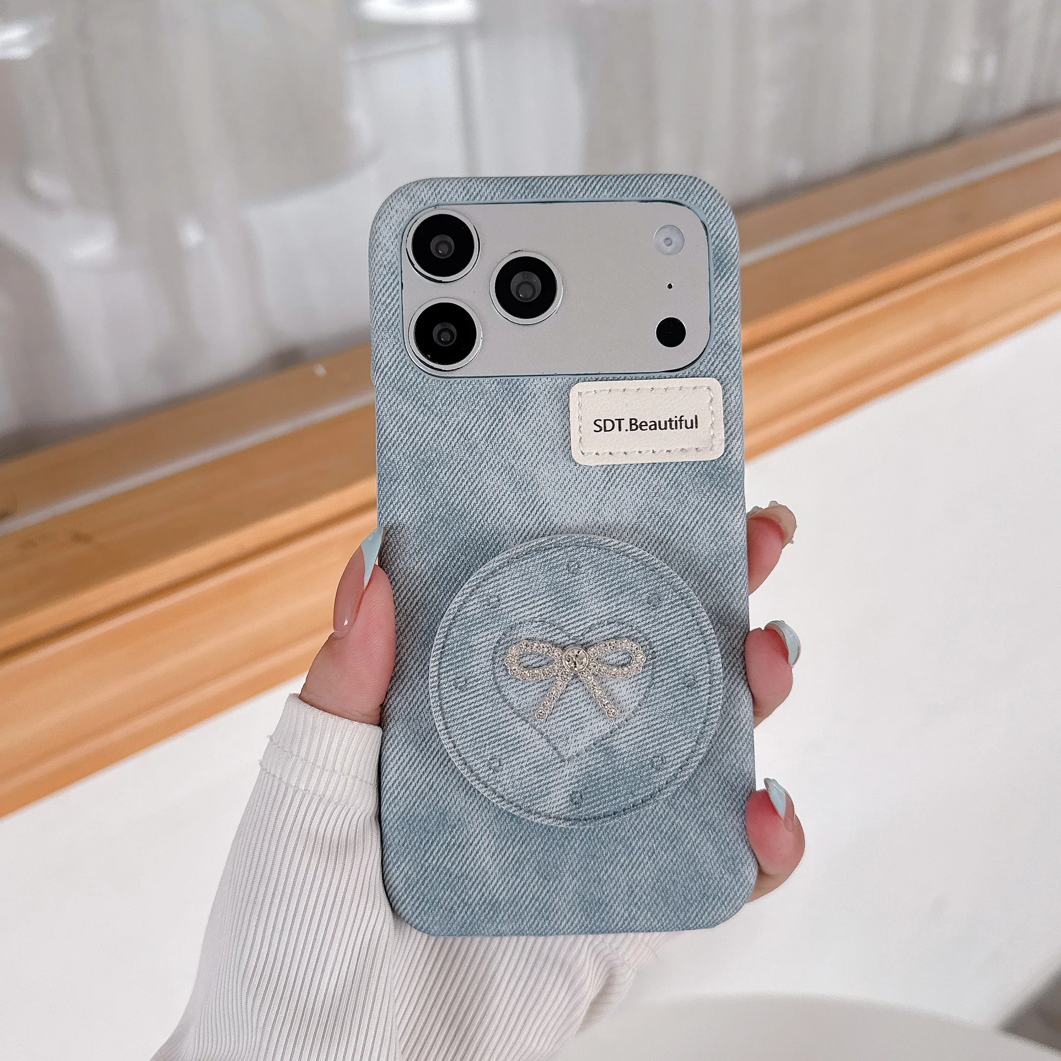 

Fashion Retro Denim Texture Phone Case with Heart Bowknot Makeup Mirror, Protective Cover for iPhone 17 Pro Max 16 15 14