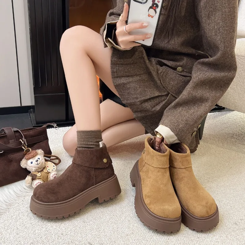 الشتاء سميكة وحيد النساء الفراء حذاء من الجلد موجزة حزام مشبك الانزلاق على الأحذية الإناث خمر الدفء أفخم الجوارب القصيرة