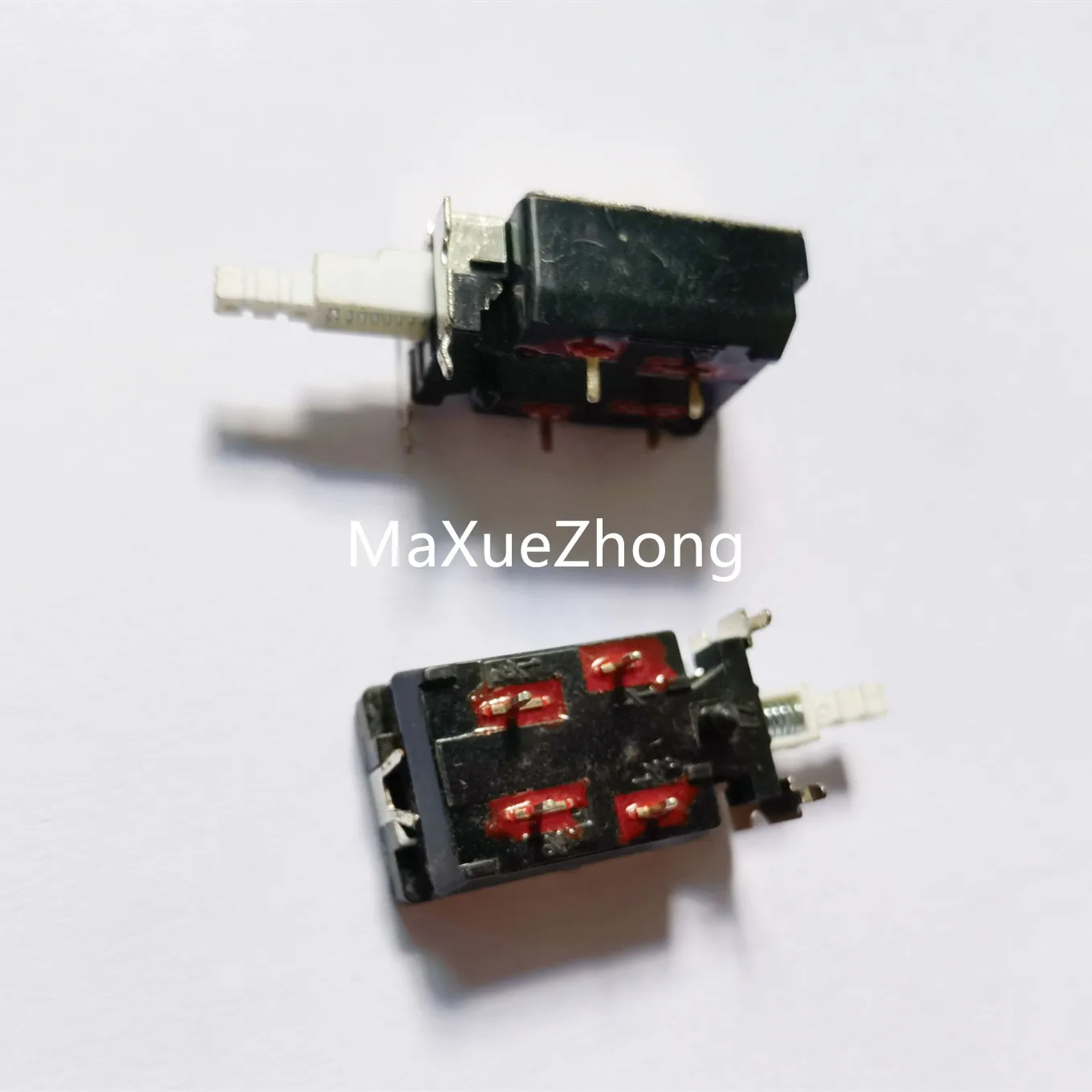 Original new 100% PS6 TV-8 10A250VAC 4pin button switch sharp foot fixed foot distance 17MM