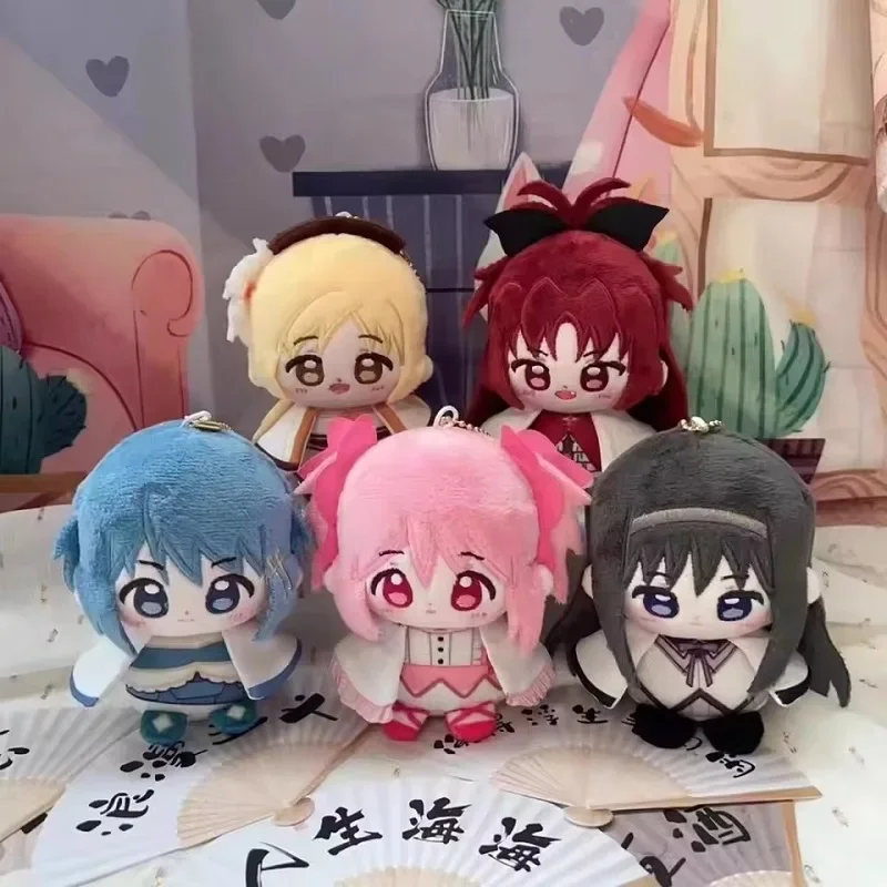 10 سنتيمتر Puella Magi Madoka Magica أفخم ساكورا كيوكو كانام مادوكا توموي مامي الكرتون أنيمي الشكل محشوة دمية ظهره قلادة