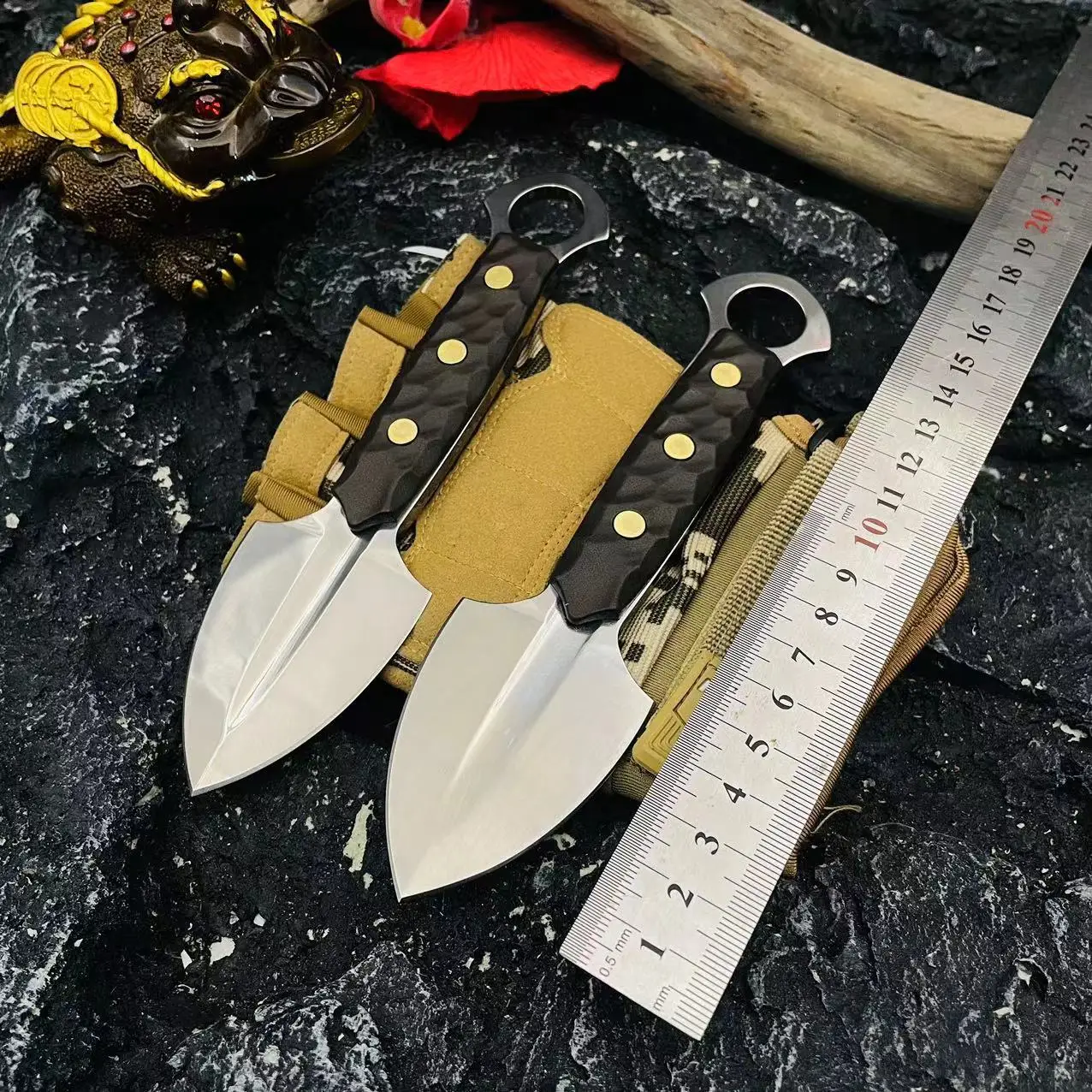 

Outdoor Multifunctional Stainless Steel Hand Forged Mirror Small Shovel Convenient Camping and Hiking EDC Multi-purpose Tool