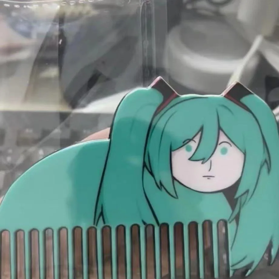 Новинка 2024, аниме Hatsune Miku кавайная фигурка, забавная упаковка для выражений с двухсторонней расческой, модель, игрушки, реквизит для косплея,