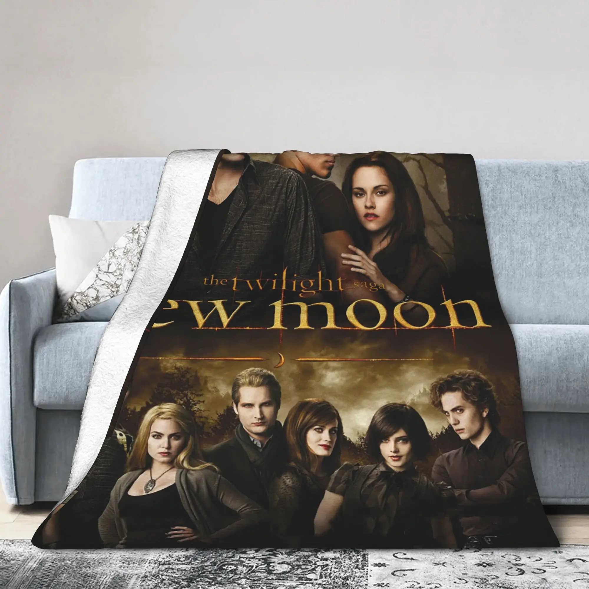 The Twilight Saga Vampire Movie Flannel Blanket Edward Bella Jacob Awesome Throw Blanket for  Sofa Bedding Lounge Bedspread,