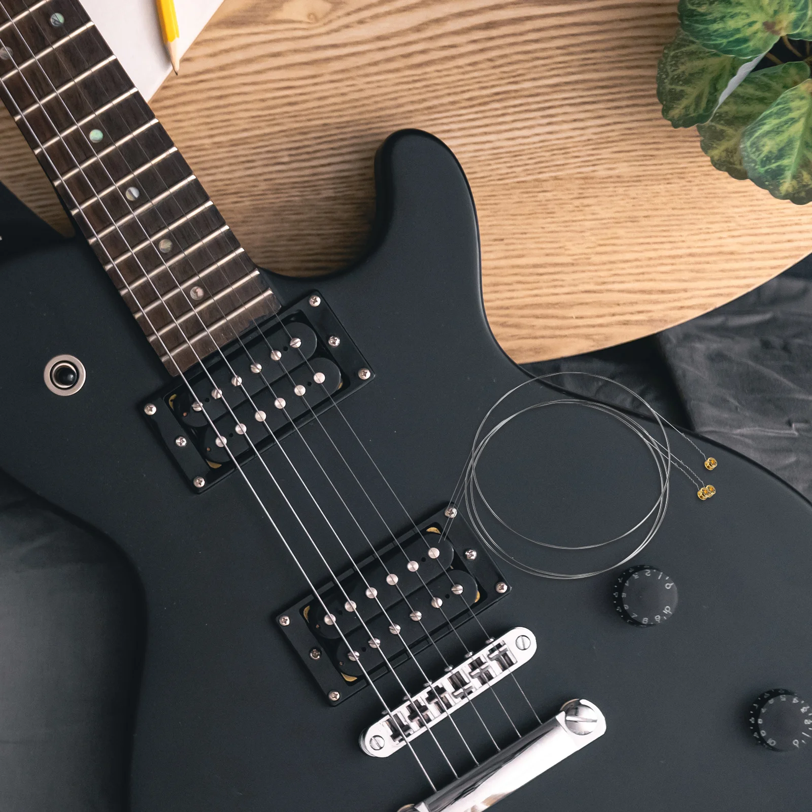 

5Pcs Acoustic Electric Guitar Strings Steel Design Clear Tones Rich Sound Ideal for Beginners Professionals Live