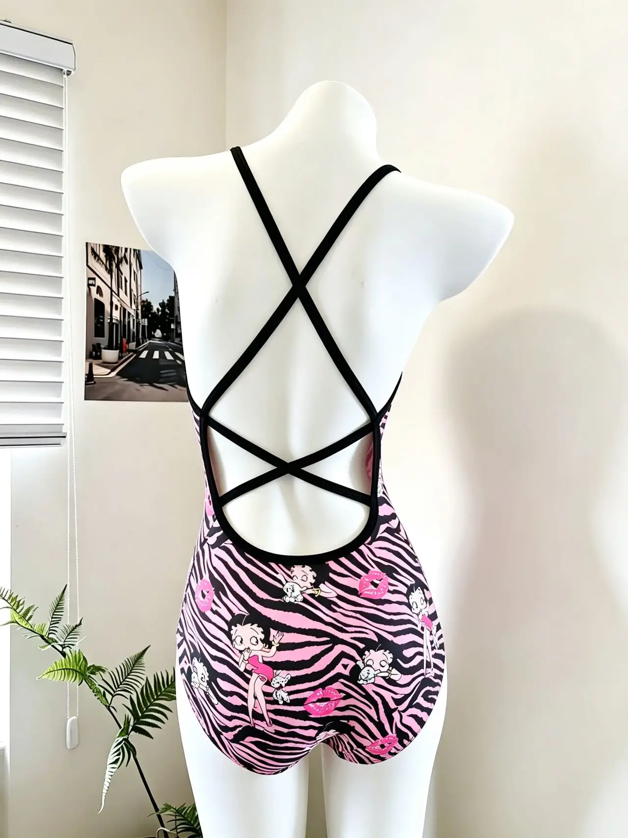 Single Layer No Chest Pad   Swimsuit Professional Training Model Competition White Enhancing 2026 New Arrival