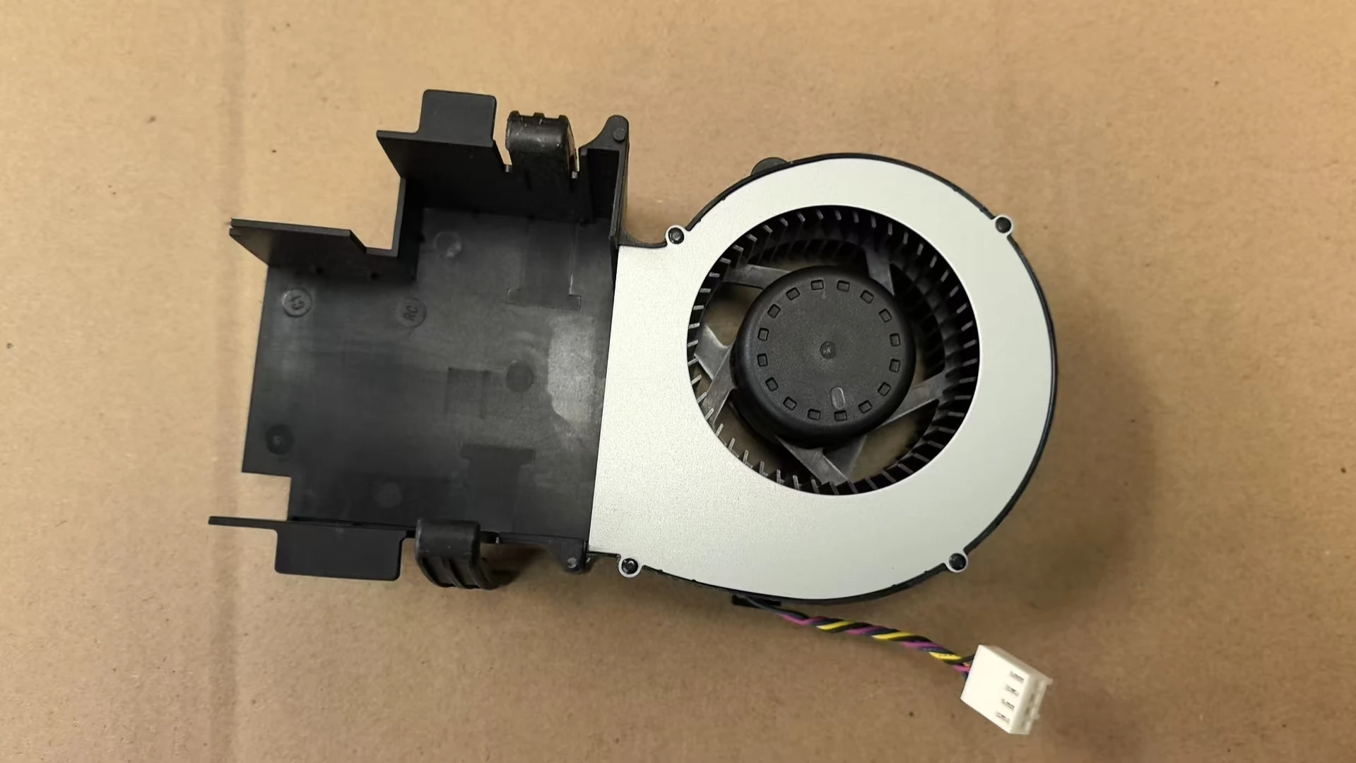 

0FKGPC для DELL Precision 3240 Compact FKGPC PVB080J12H-P01-P01 Вентилятор Бесплатная доставка