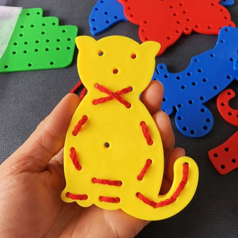 プラスチック糸通しレースおもちゃモンテッソーリ早期教育赤ちゃん糸通しゲーム漫画 DIY レース学習おもちゃキッズボーイズガールズ