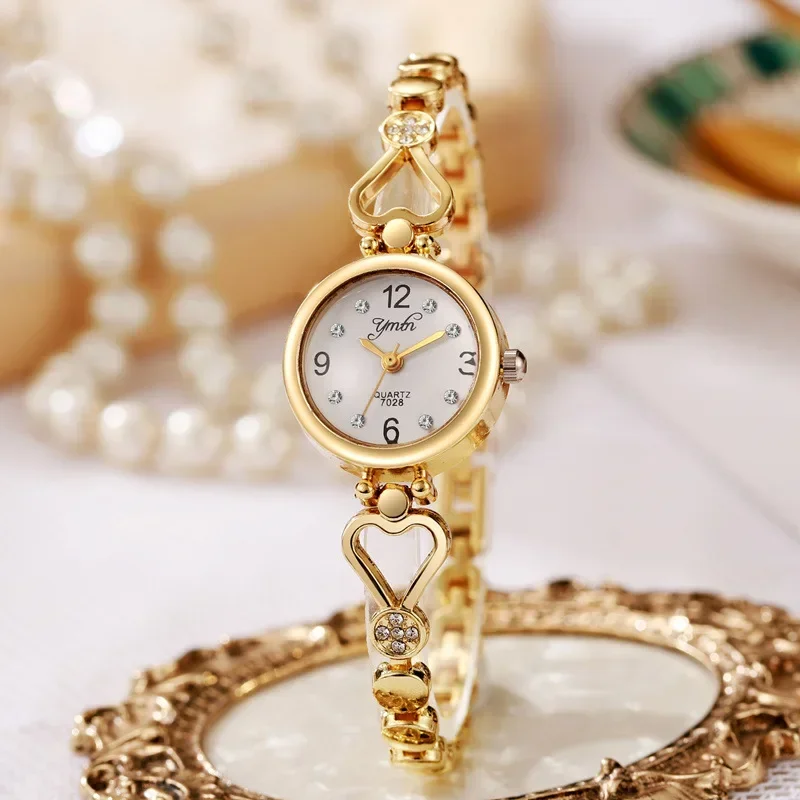 Luxury Korean Version Student Watch Women Quartz Watches Love Shaped Strap Minimalist Wristwatch Reloj Mujer Gifts Dropshipping