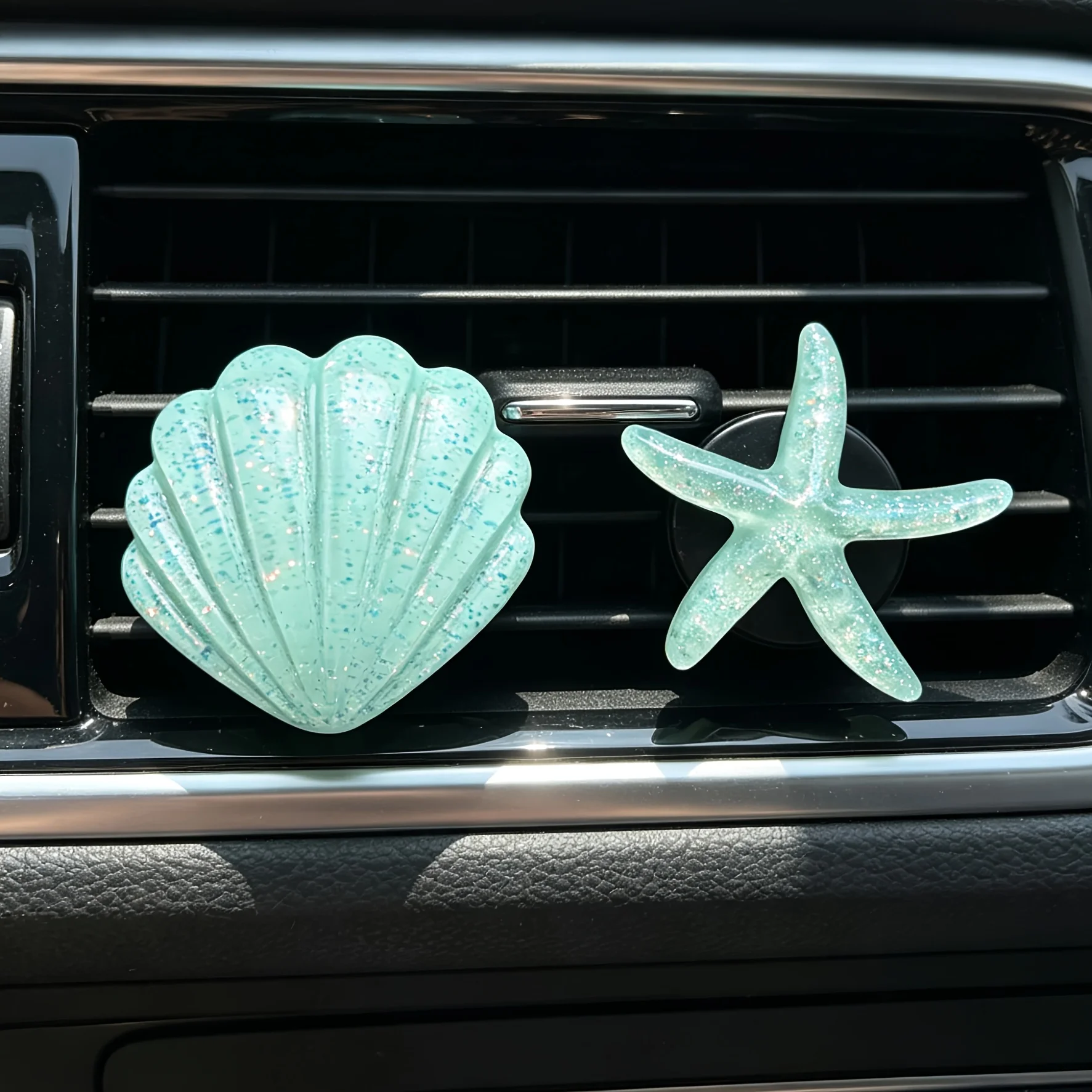 2pcs Set Cute Starfish Shell Combination Car Air Freshener Diffuser Clip,Ocean Style Car AC Vent Ornament,Decor for Car Interior