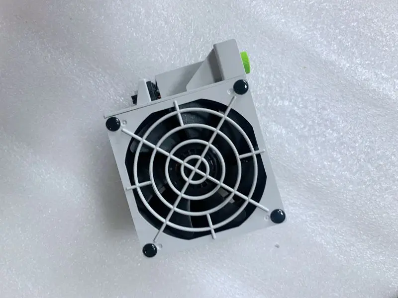 

For Sun X3-2L X4270 M3 7045042 fan cooling fan