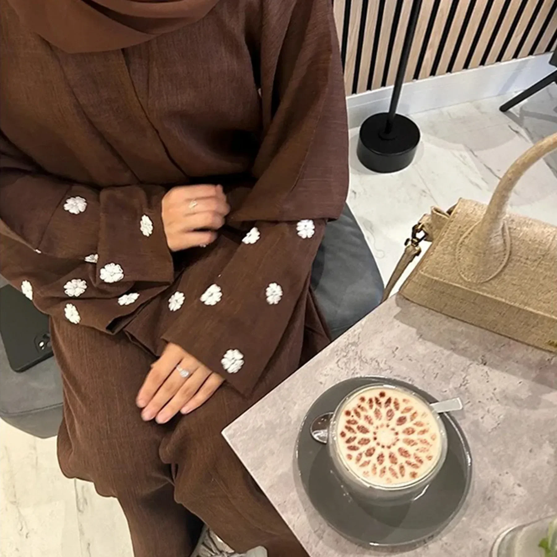 عبايات مطرزة بغيوم العيد للنساء فستان إسلامي دبي عباية مفتوحة تركيا كيمونو سترة رداء كيبيا جلابية ملابس إسلامية