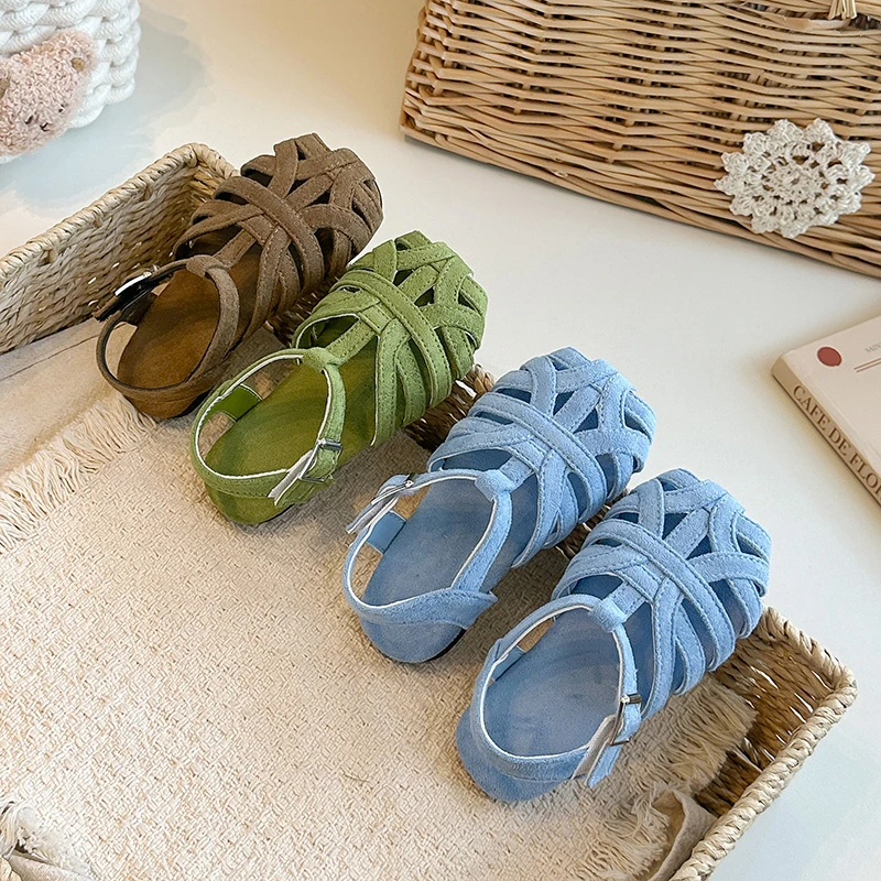 Toddler Girls Leather Cage Sandals 2026 New Summer Kids Vacation Beach Shoes Soft Sole Simple Retro Style Party Wedding Footwear