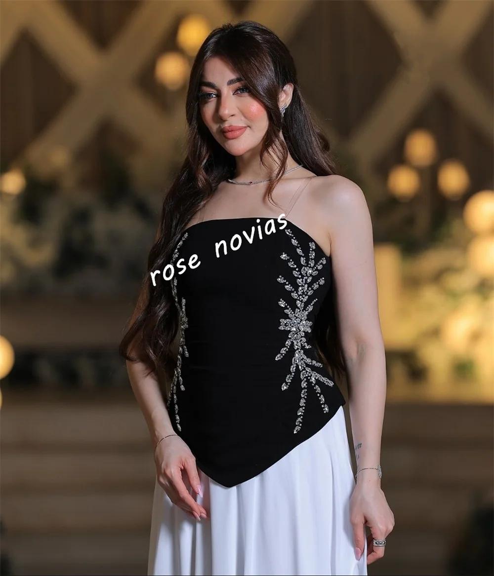 Abito da sera personalizzato di alta qualità con abiti lunghi senza spalline con strass Occasioni su misura Prom Elegante ospite di nozze per feste